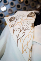 JACHETĂ DIN STOFĂ IVORY BRODATĂ MANUAL 