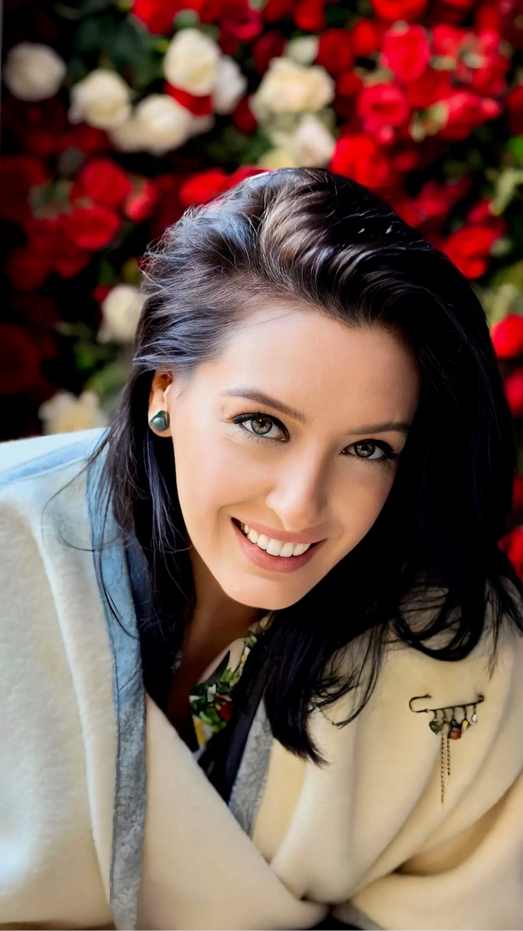 CAPĂ IVORY DIN STOFĂ DE CAȘMIR ȘI LÂNĂ 