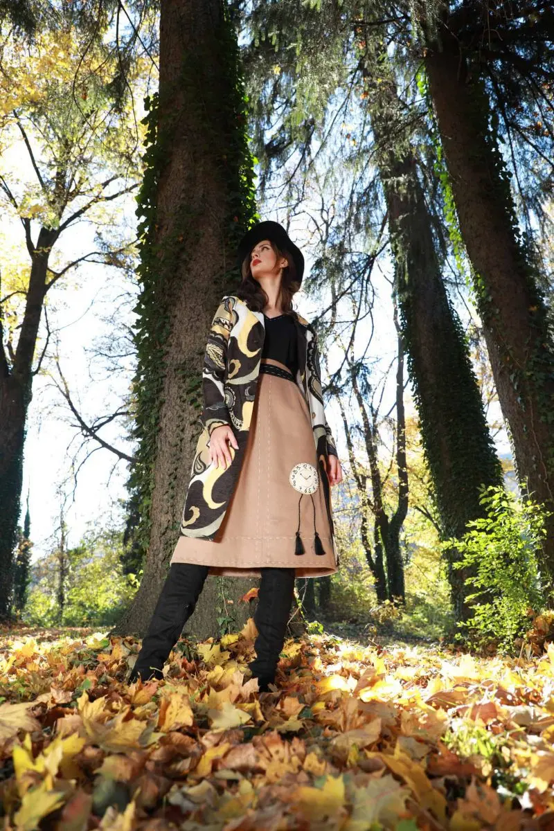 PARDESIU DIN BROCART ȘI ORGANZA DIN MĂTASE 