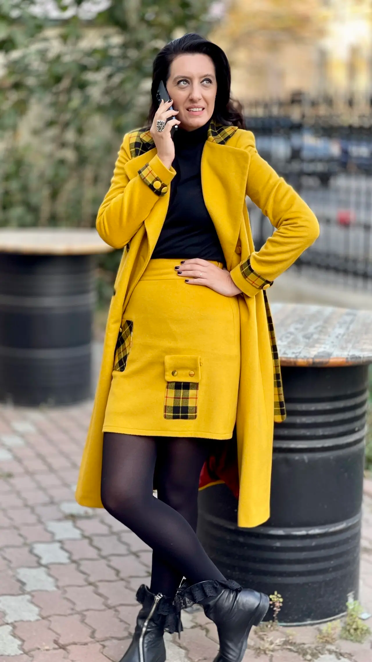 PALTON MIDI DIN STOFĂ DE CAȘMIR ȘI LÂNĂ 